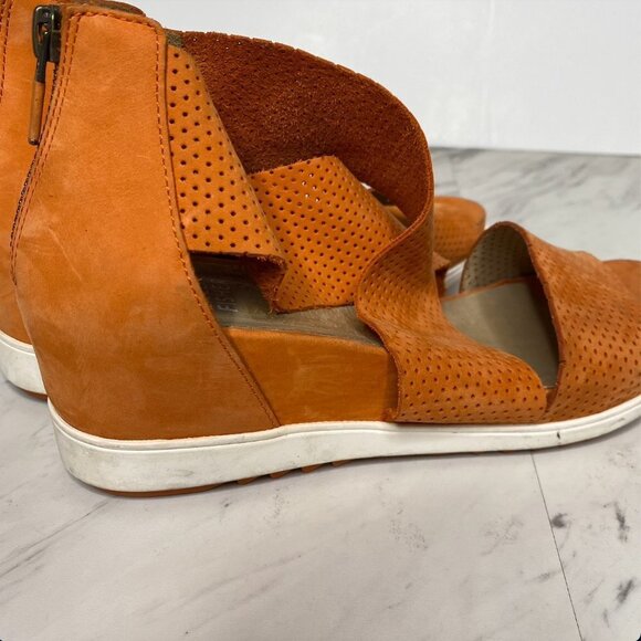 Eileen Fisher Orange Wedge Sandal 6 - Picture 10 of 13